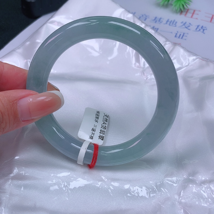 【闪购商品】未镶嵌手镯翡翠风*55 56