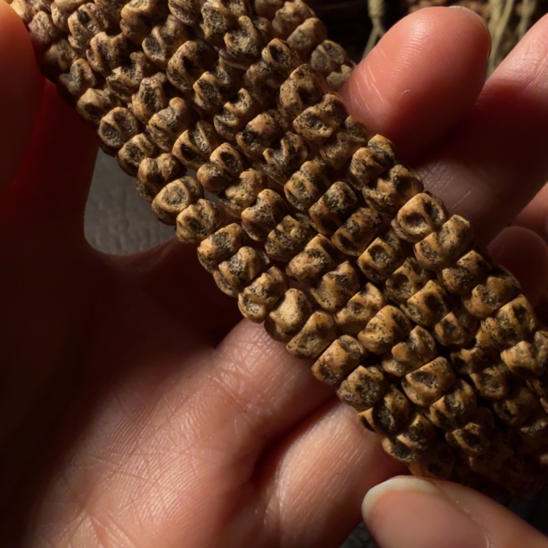 柏香籽/百香籽手串