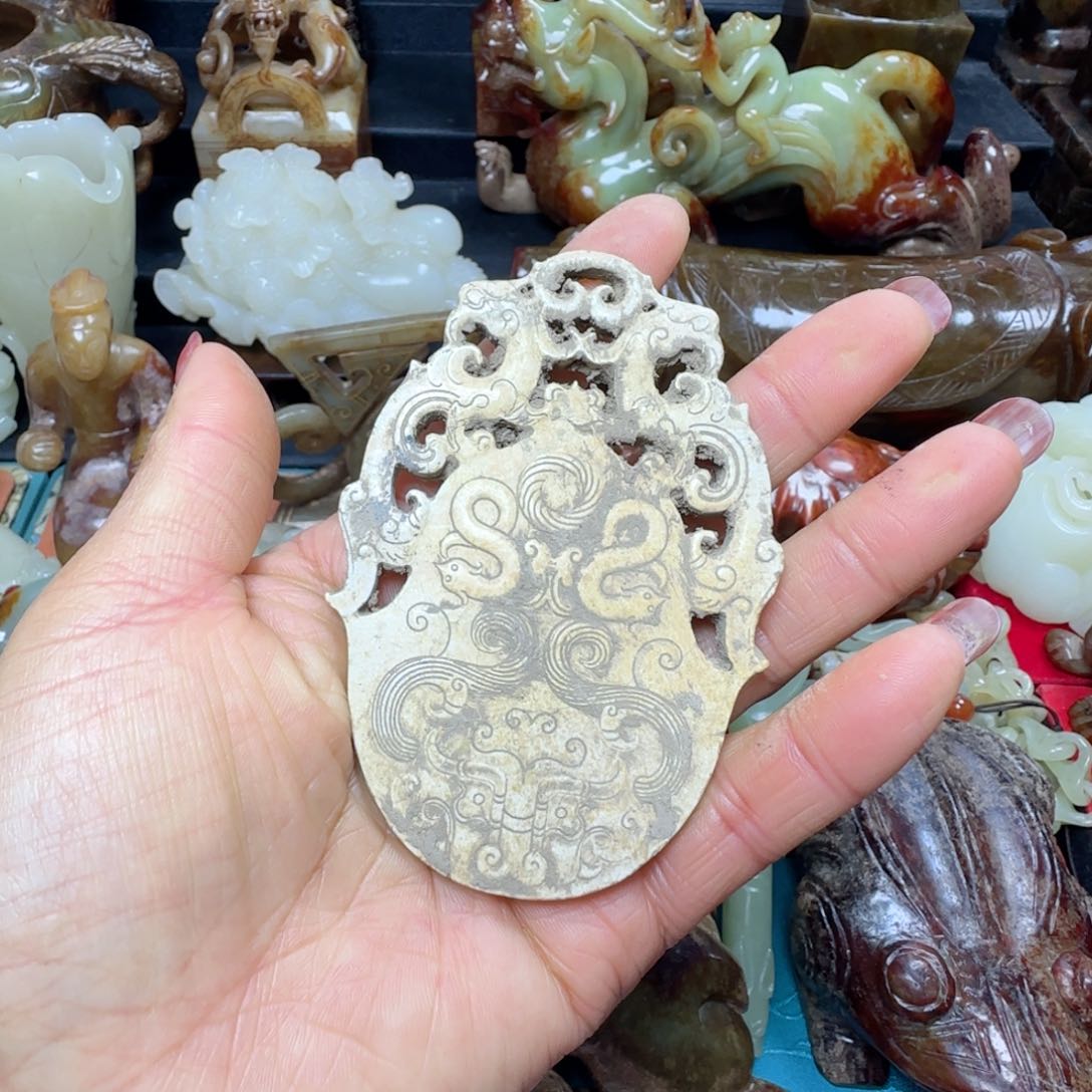 和田玉摆件未镶嵌