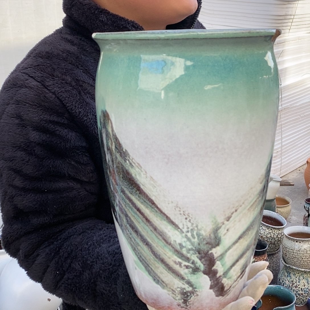 紫砂花盆口20高31暇疵