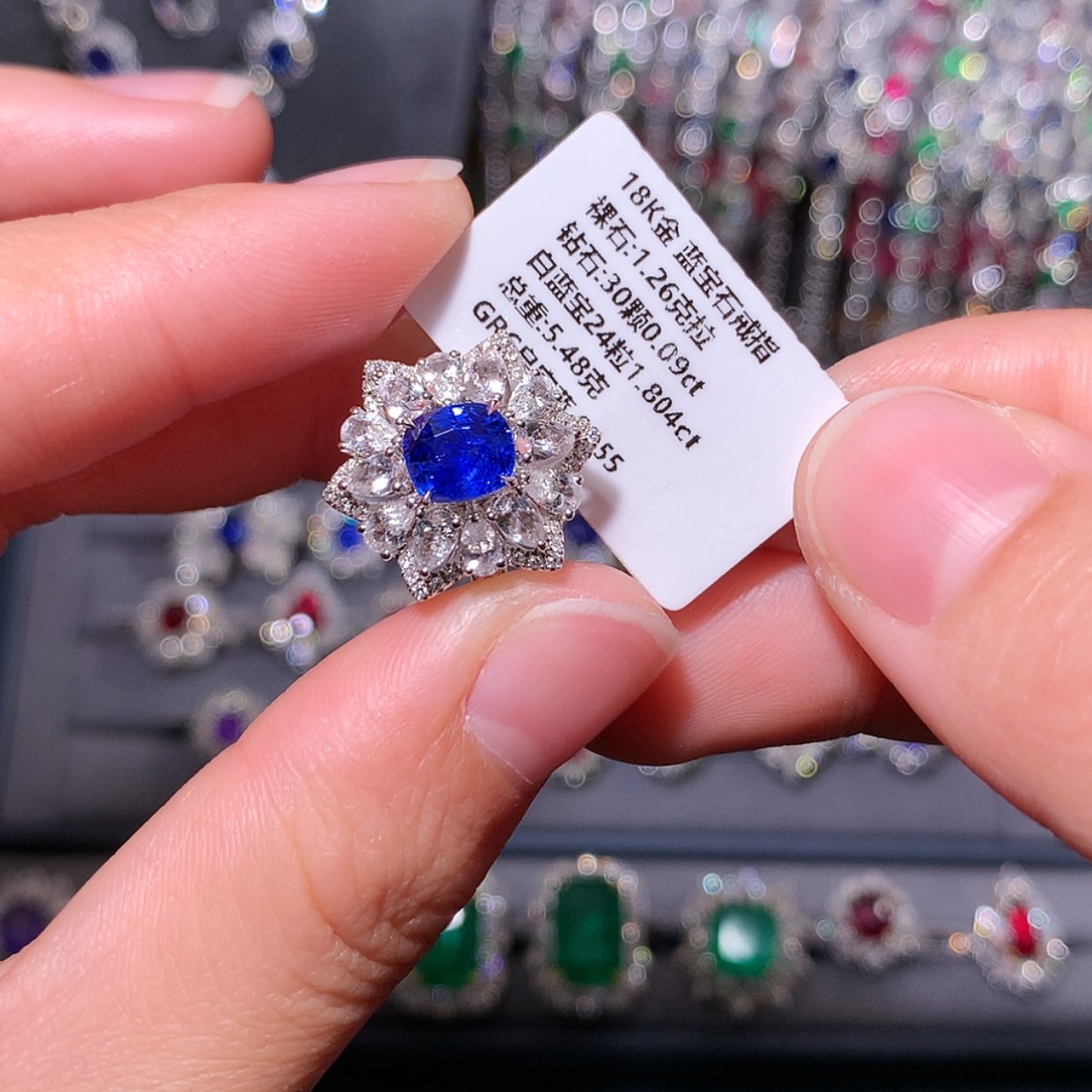 【闪购商品】蓝宝石戒指18K金镶嵌