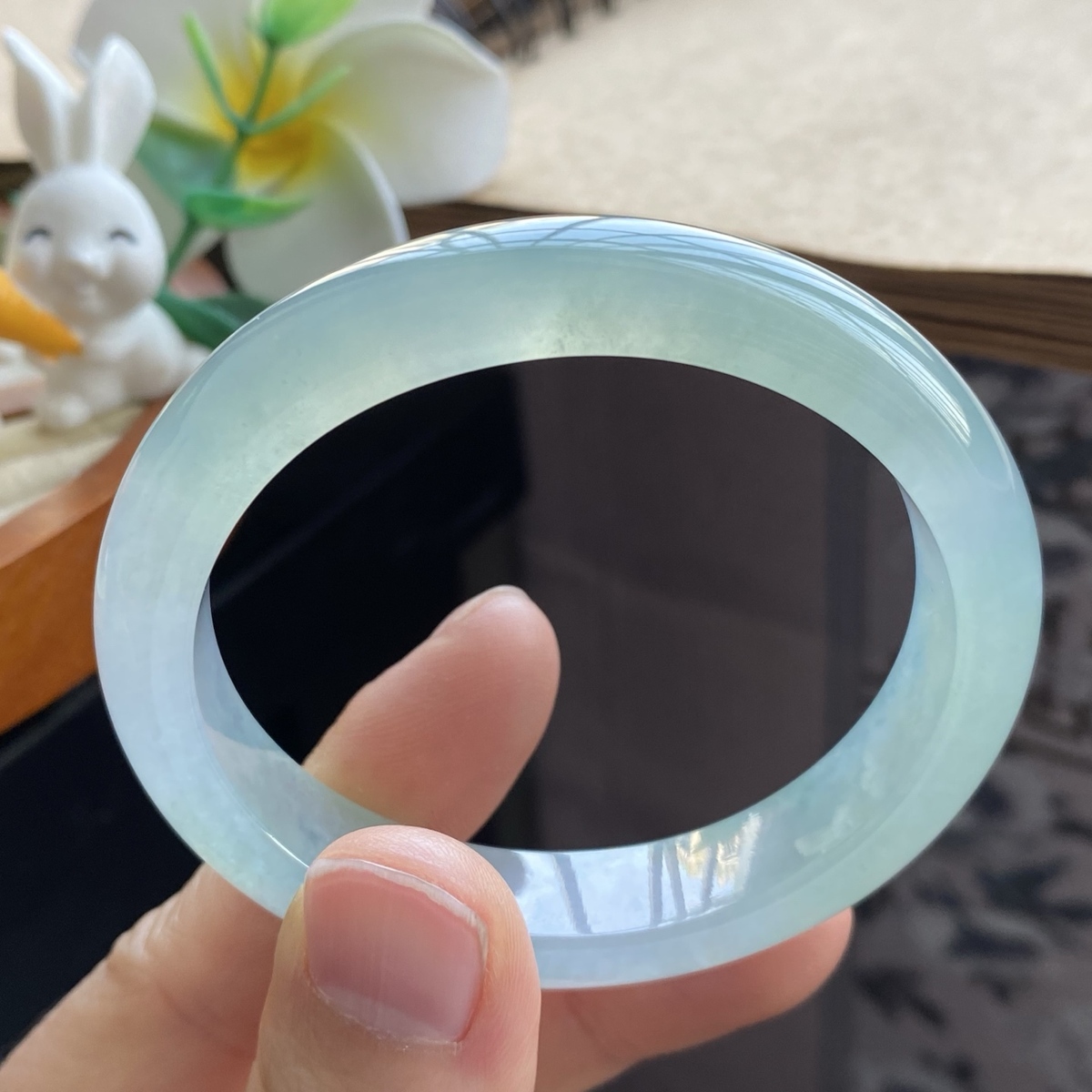 3.12批1753号翡翠手镯53.1-46.2-11.9-7.6贵妃！适合51.1的戴！