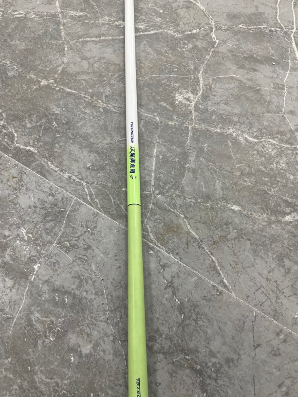 御龙尊样品钓鱼竿