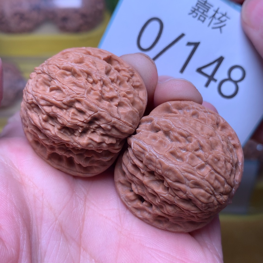 文玩核桃把件山地正磨34