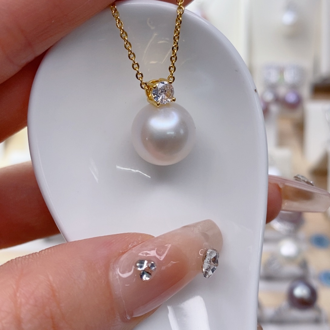 淡水珍珠吊坠(赠链)银S925镶嵌