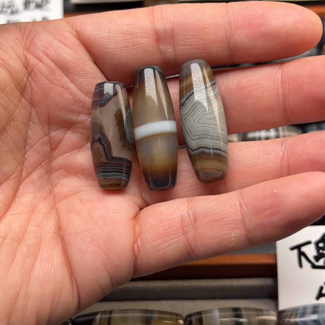 赢***下玛瑙/玉髓合金颈饰