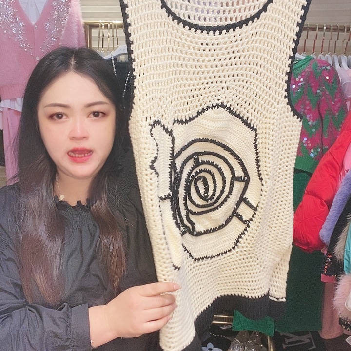 【闪购商品】挂脖款