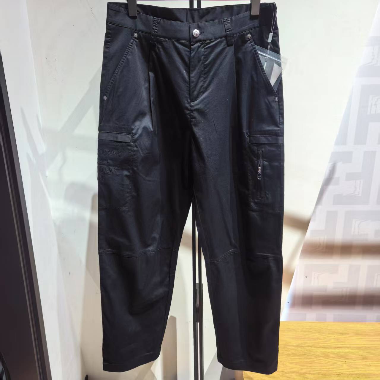 C.Dioc25春夏新款男士黑色休闲时尚工装长裤