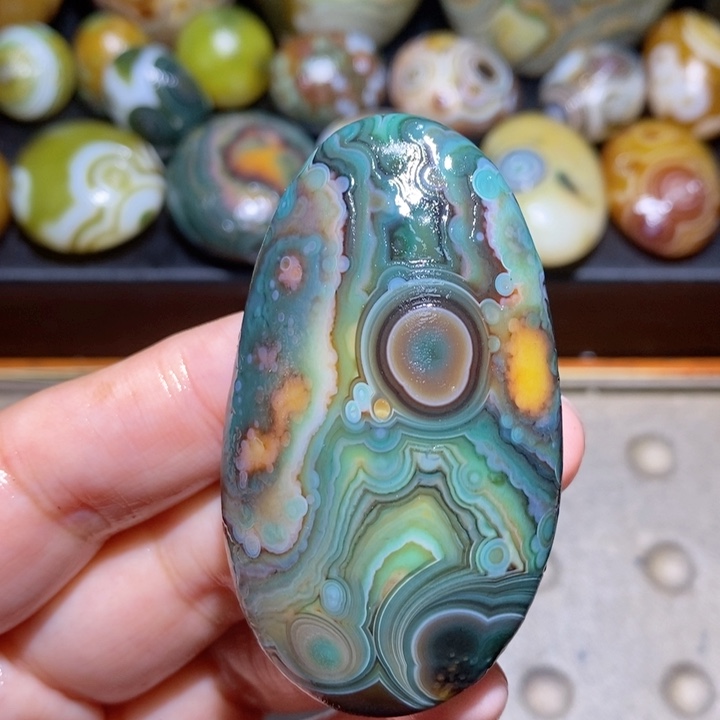 未镶嵌玛瑙/玉髓珠宝半成品195