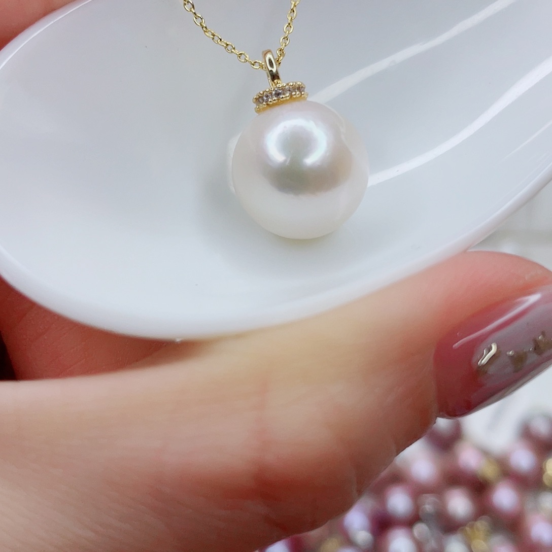 淡水珍珠吊坠(赠链)未镶嵌