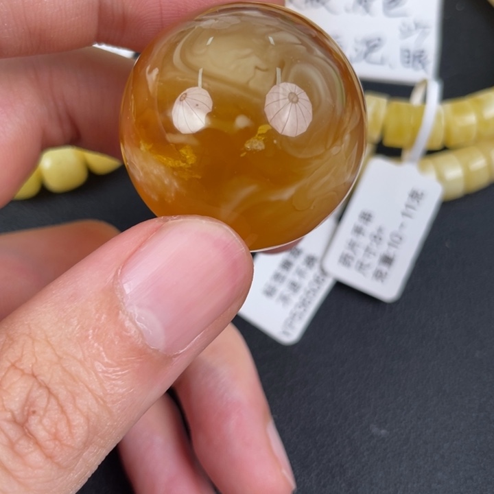 琥珀裸石未镶嵌天然166