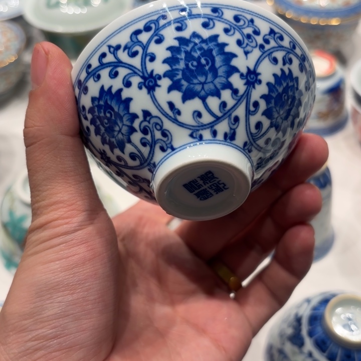 景德镇陶瓷杯子的