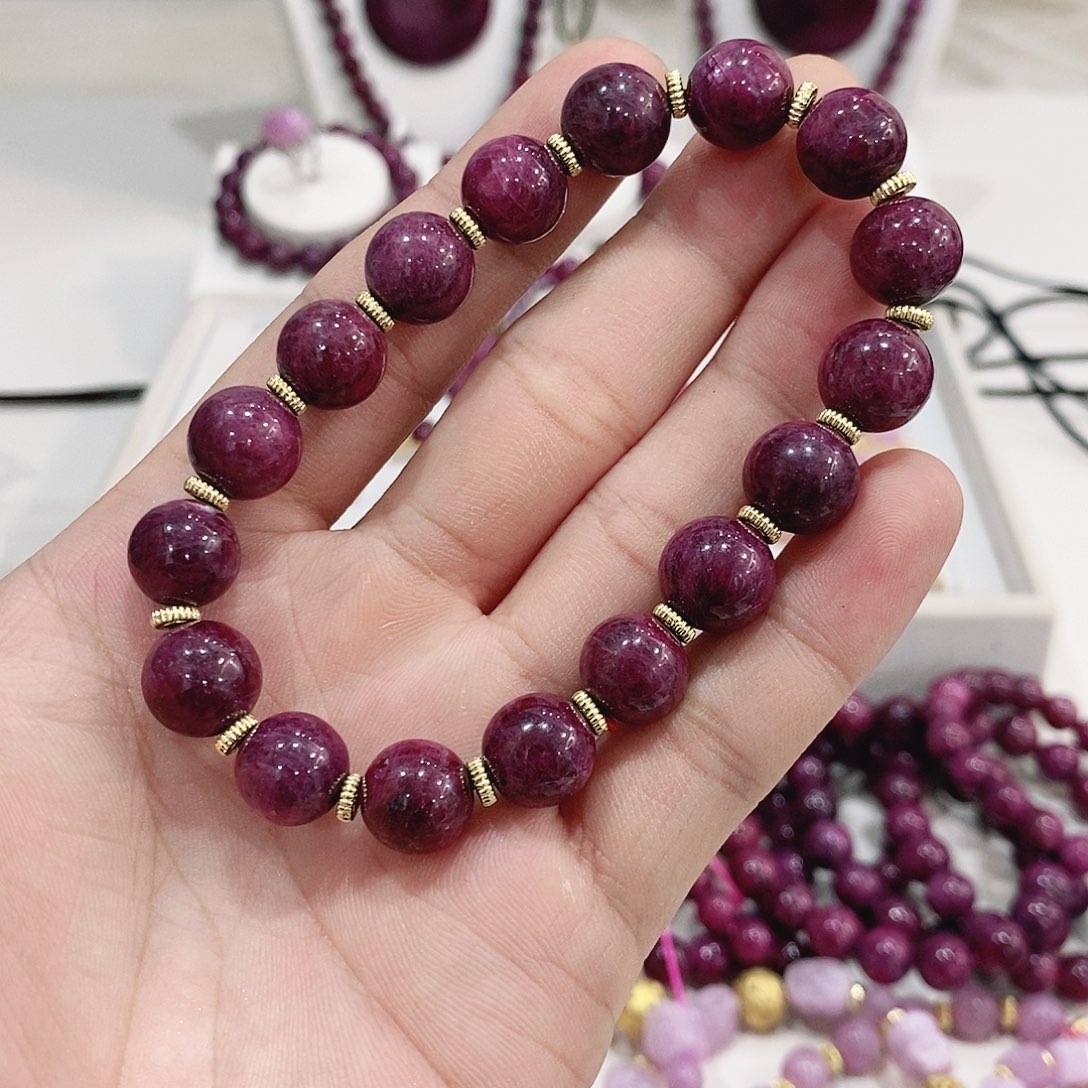 手串红宝石未镶嵌