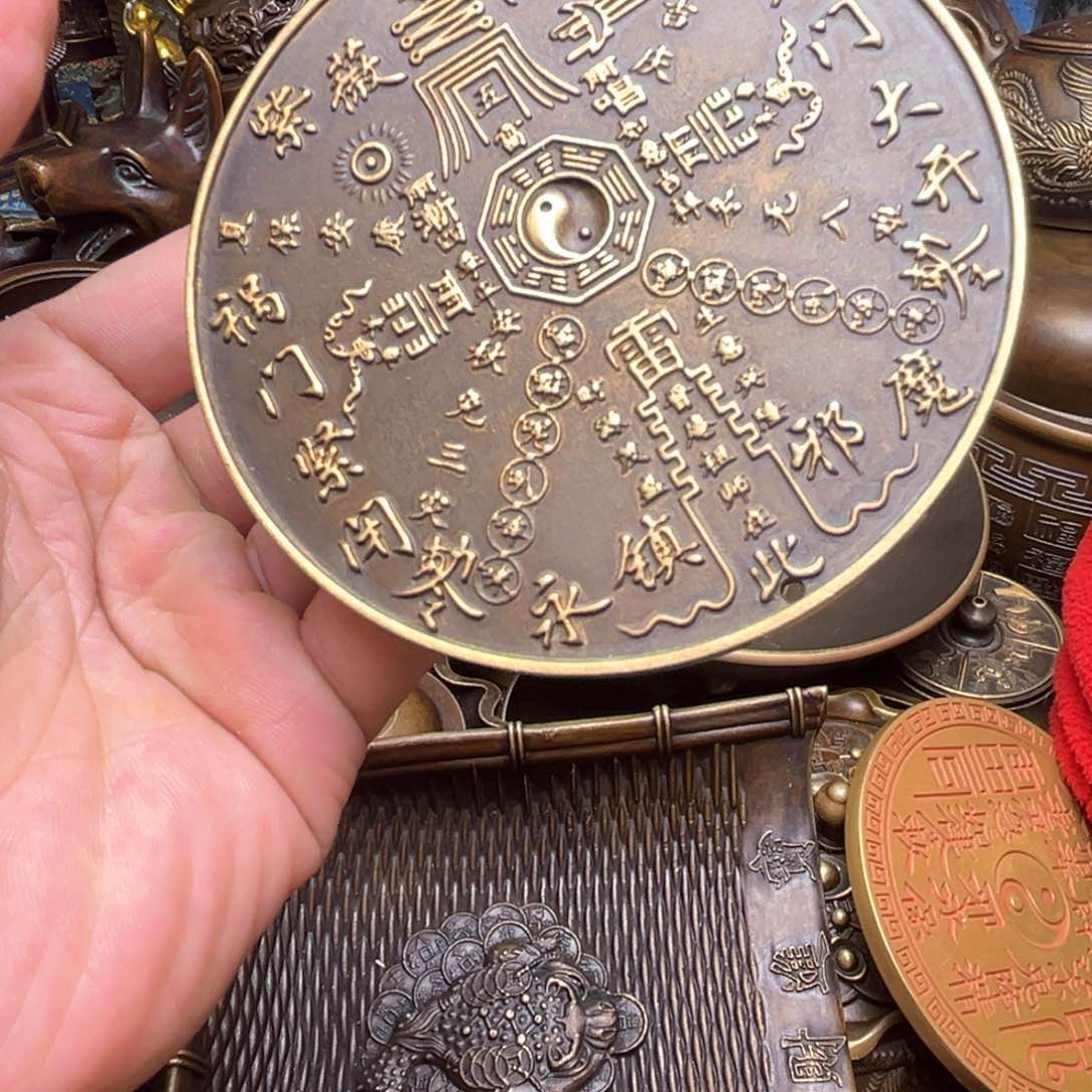 精美铜器点击下单