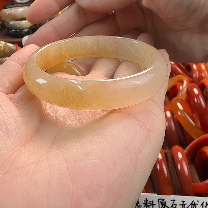 玛瑙/玉髓未镶嵌手镯