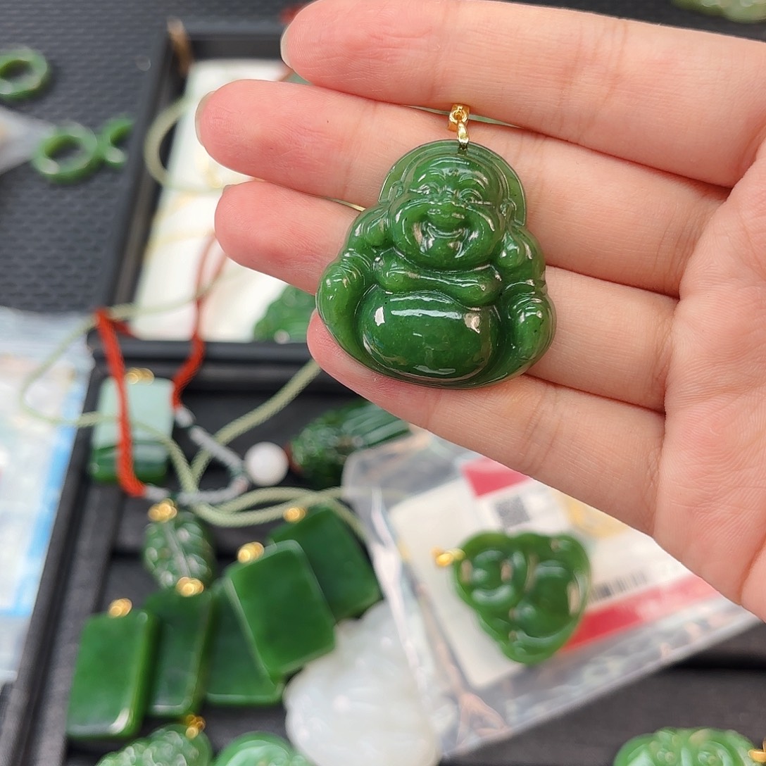 和田玉银S925镶嵌颈饰碧玉佛公卡35