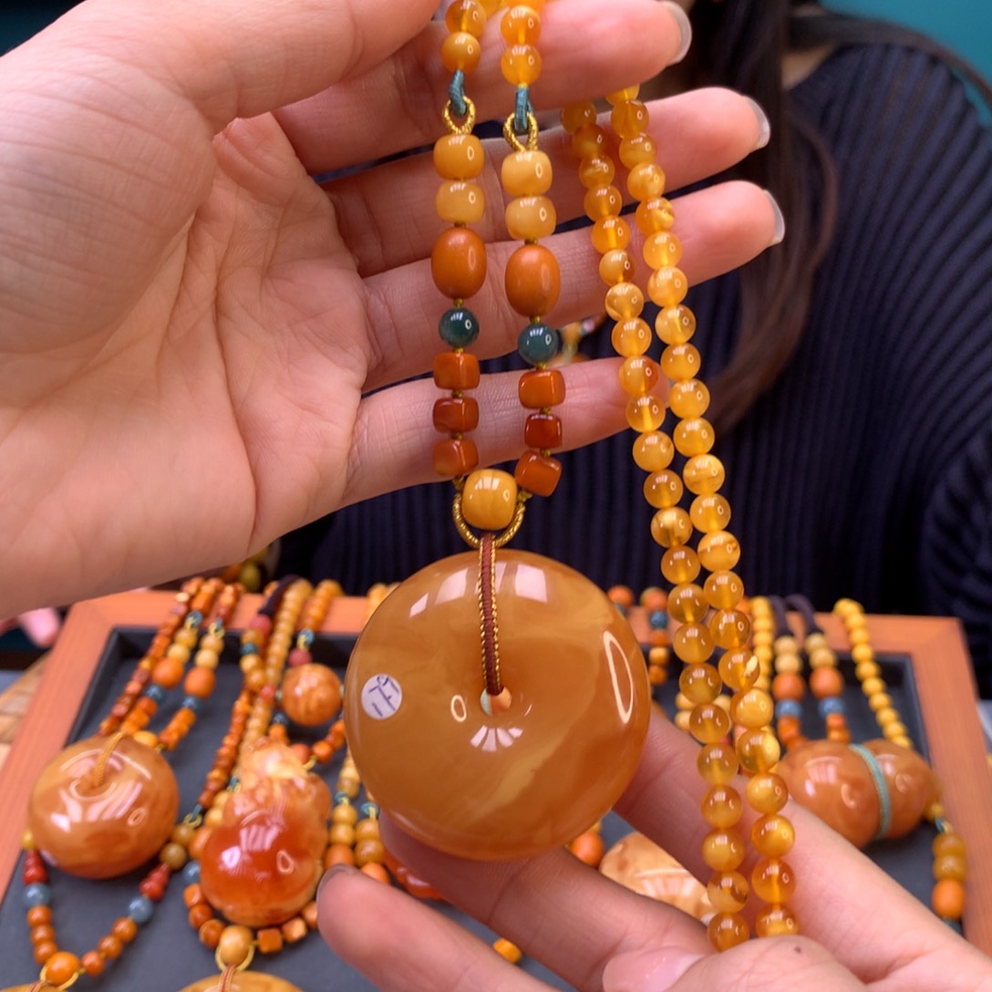 蜜蜡未镶嵌颈饰天然