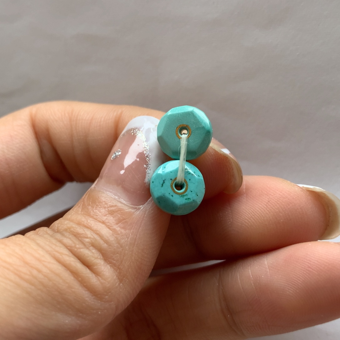 绿松石配饰未镶嵌