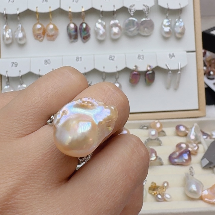 淡水珍珠未镶嵌颈饰