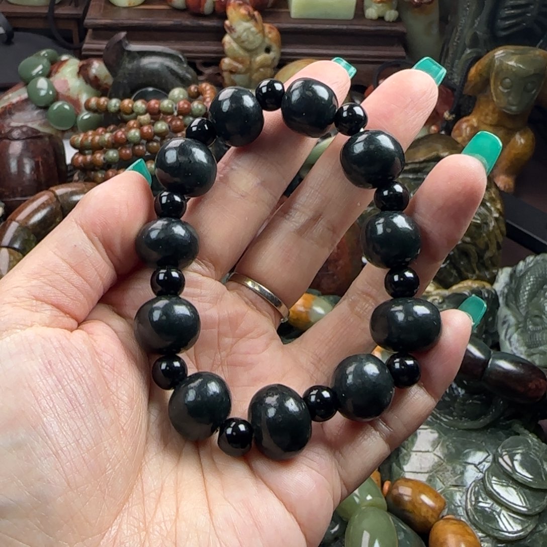 岫岩河磨玉（透闪石质玉）手把未镶嵌