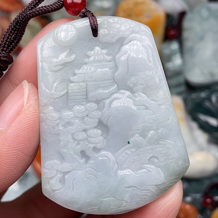 颈饰未镶嵌翡翠翡翠