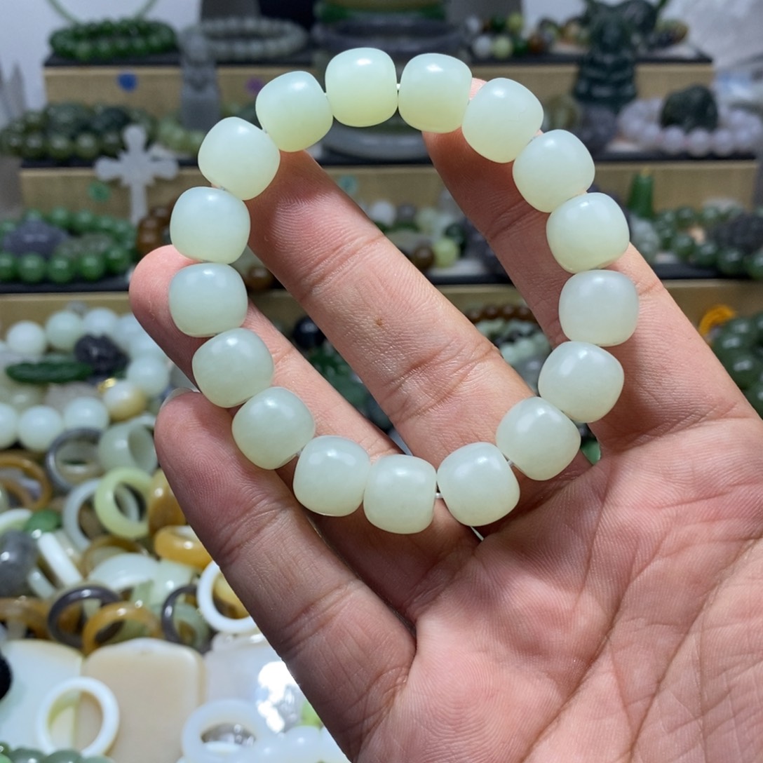 和田玉手链未镶嵌?****?