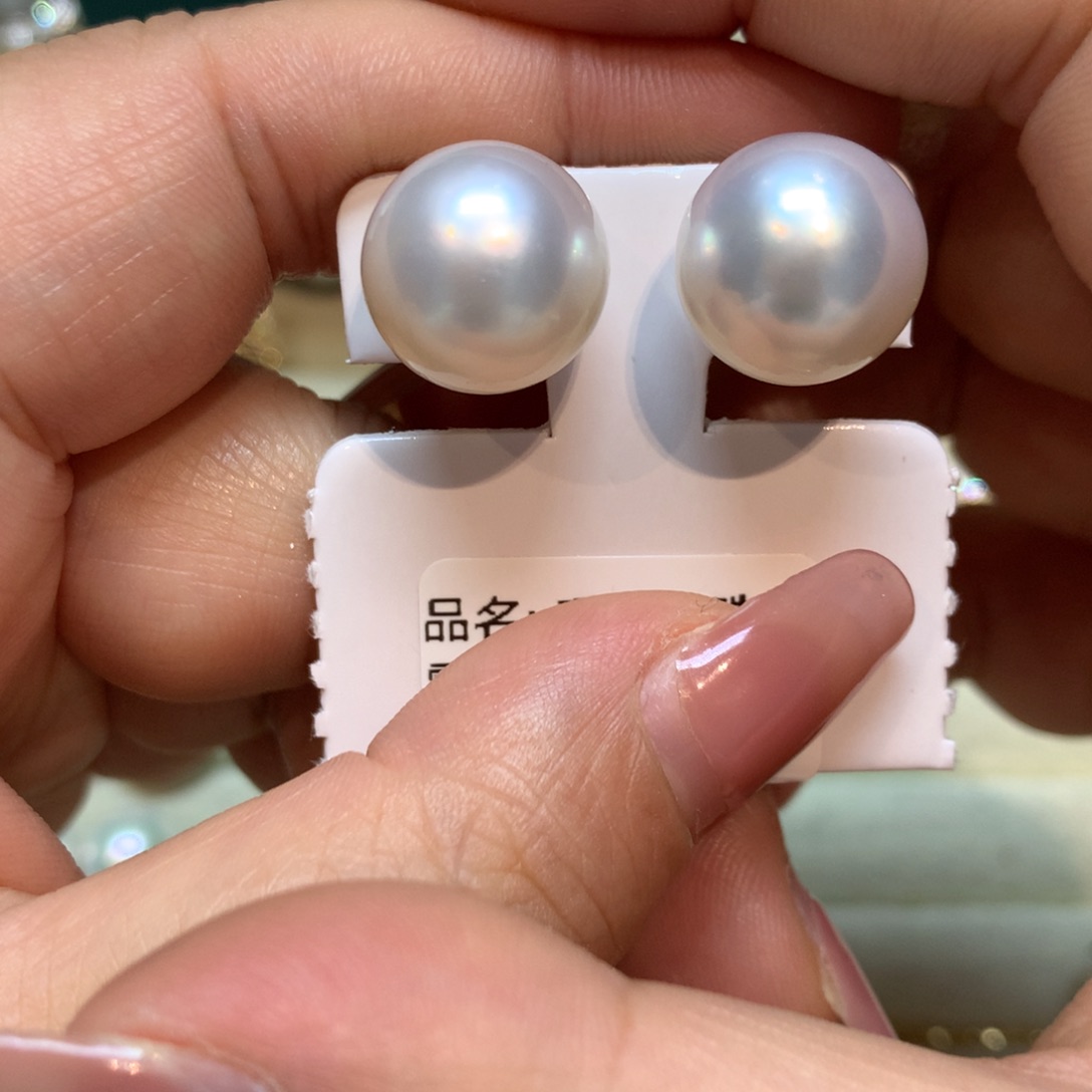 海水珍珠耳饰18K金镶嵌