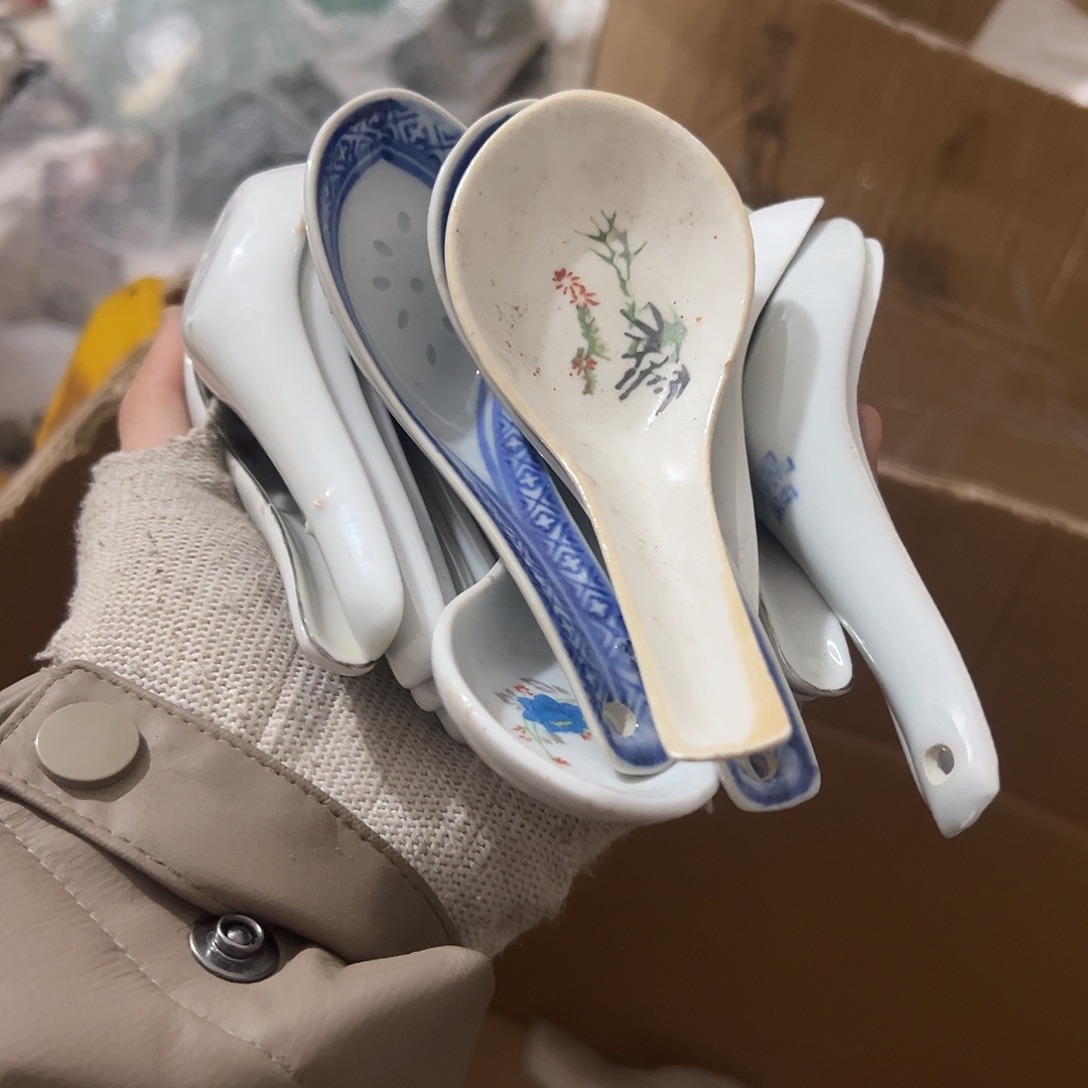 和***尘手工艺品琉璃日用百货手工艺品