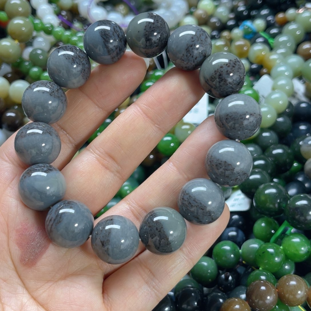 未镶嵌手链和田玉