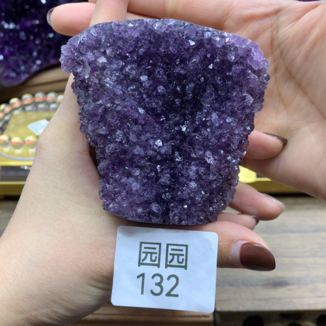 紫晶大型摆件（非配饰）未镶嵌