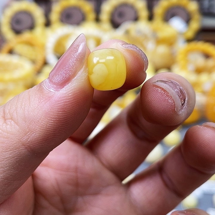 琥珀珠宝奇石未镶嵌10➕瑕疵