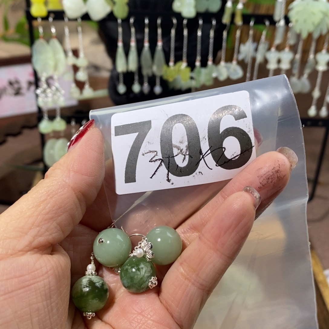 蛇纹石玉玉簪合金寂***人