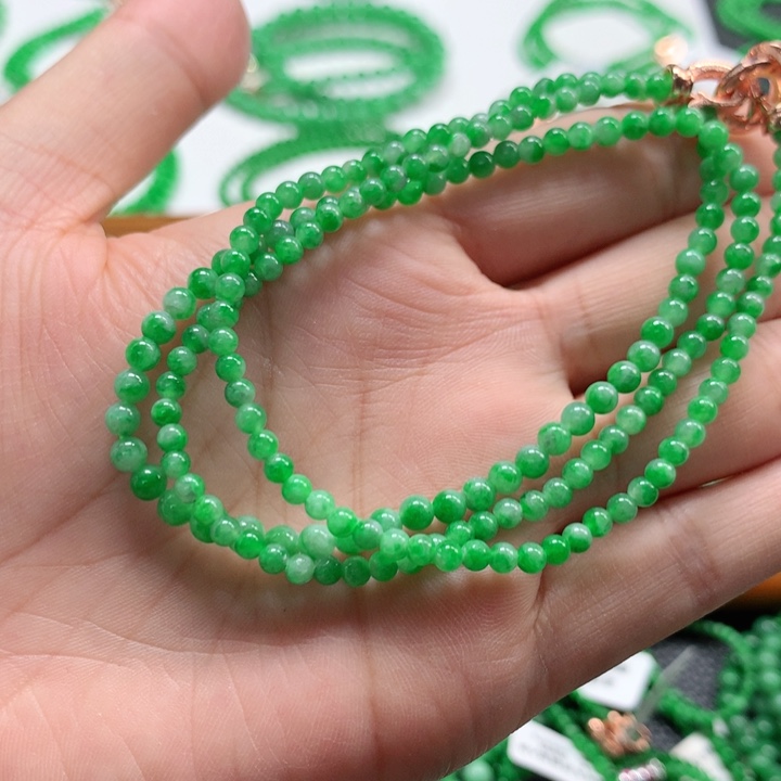 翡翠未镶嵌手链翡翠