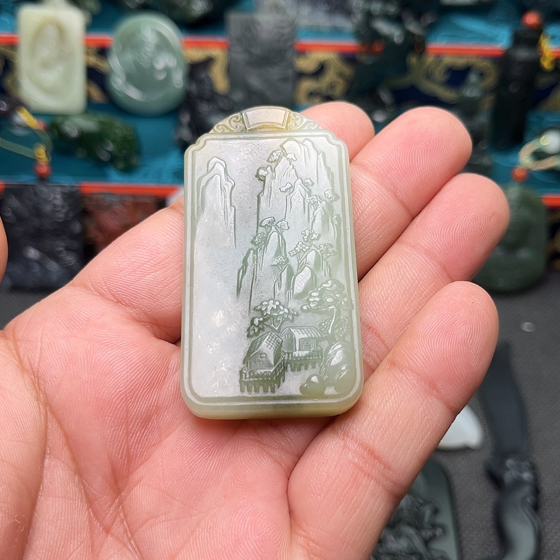 和田玉颈饰未镶嵌