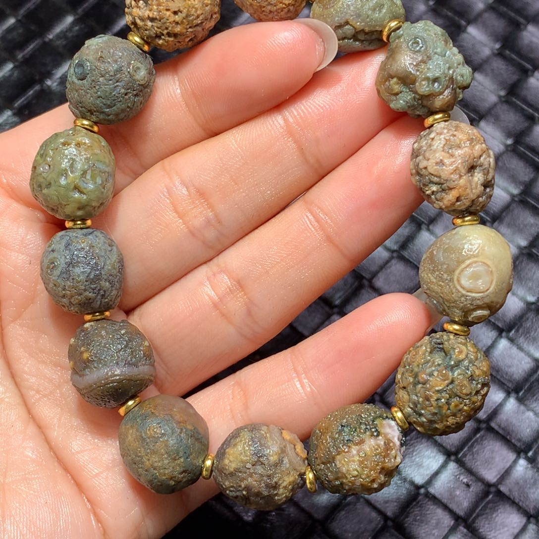 未镶嵌玛瑙/玉髓珠宝半成品