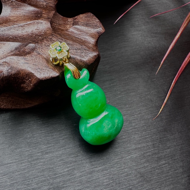 满绿小葫芦百搭吊坠