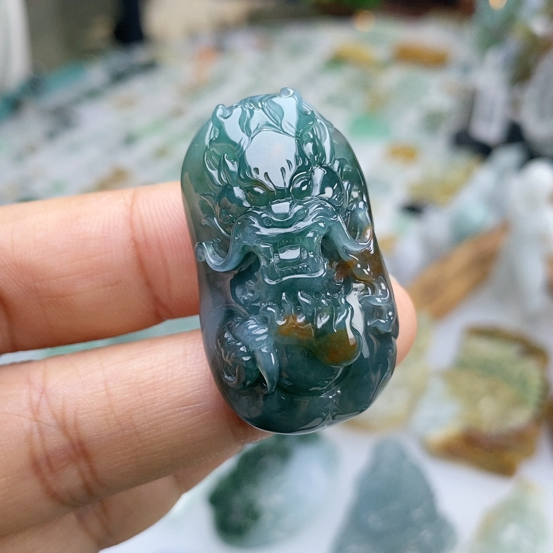 缅甸老蓝水霸气龙牌挂件