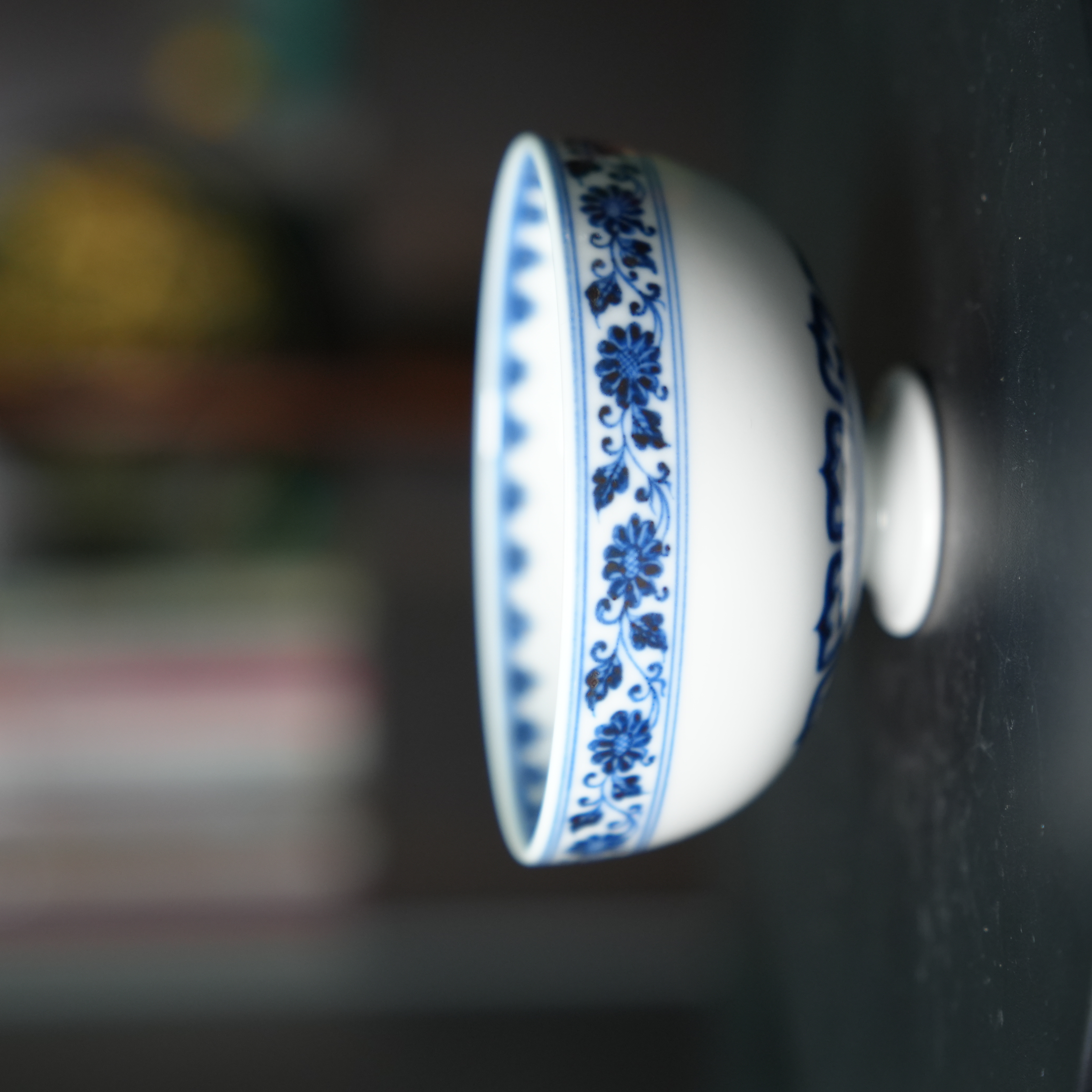 九悠阁严选-景德镇釉下青花-丰雅赏玩-宝相纹高足杯 105ML