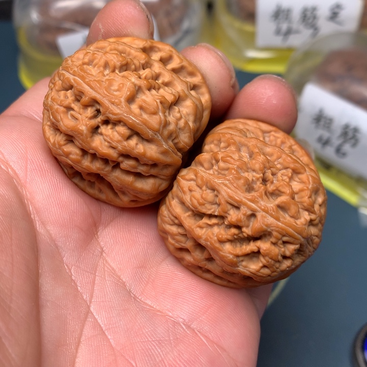 文玩核桃把件39-19376-4