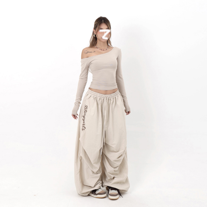 VS wrnot辣妹斜肩一字肩长袖T恤+褶皱宽松阔腿工装伞兵裤套装