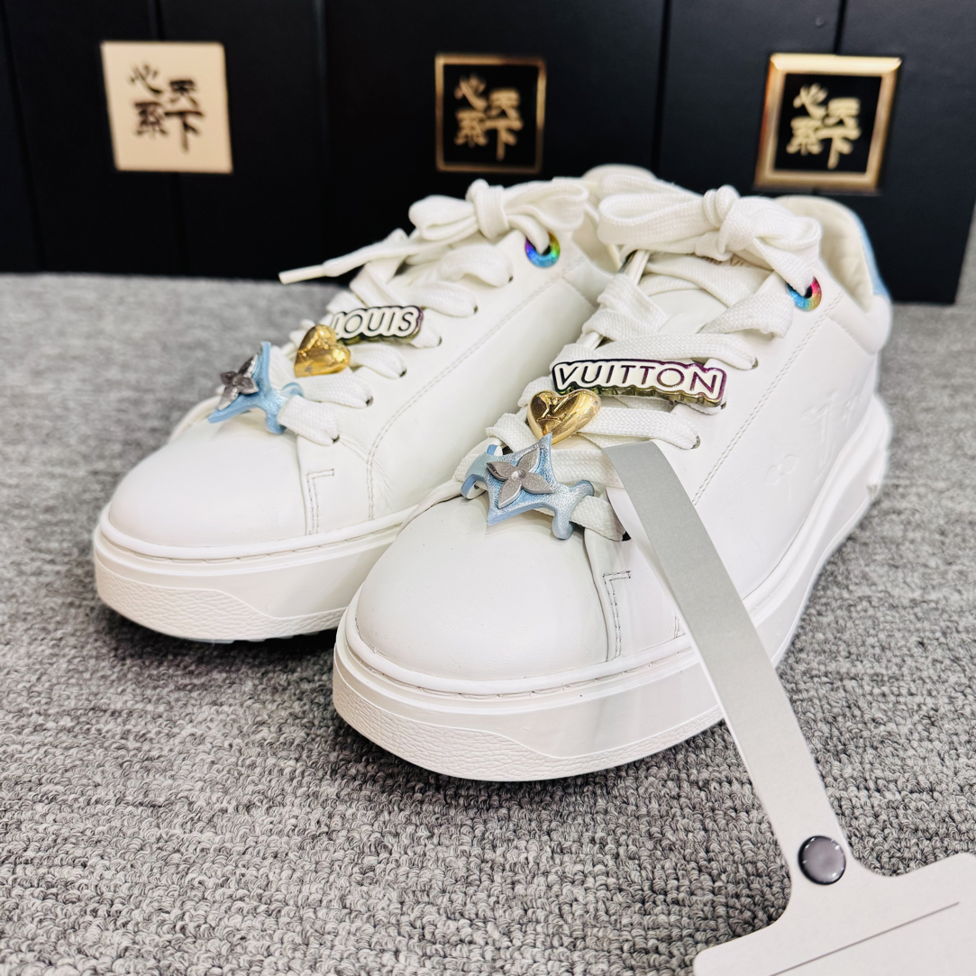 95新 LouisVuitton/路易威登 镭射厚底小白鞋36.5码ysc3296