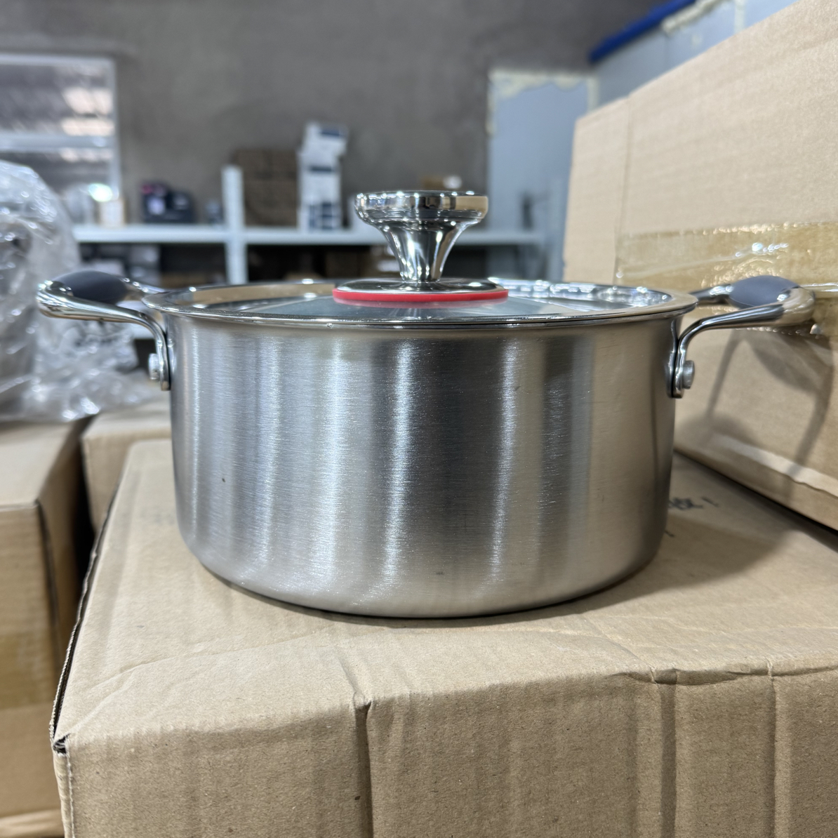 钛汤锅20cm五层钢加一层纯钛板材