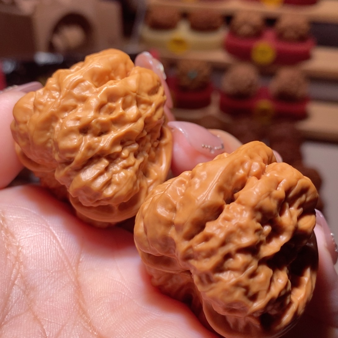 文玩核桃把件三角蛙