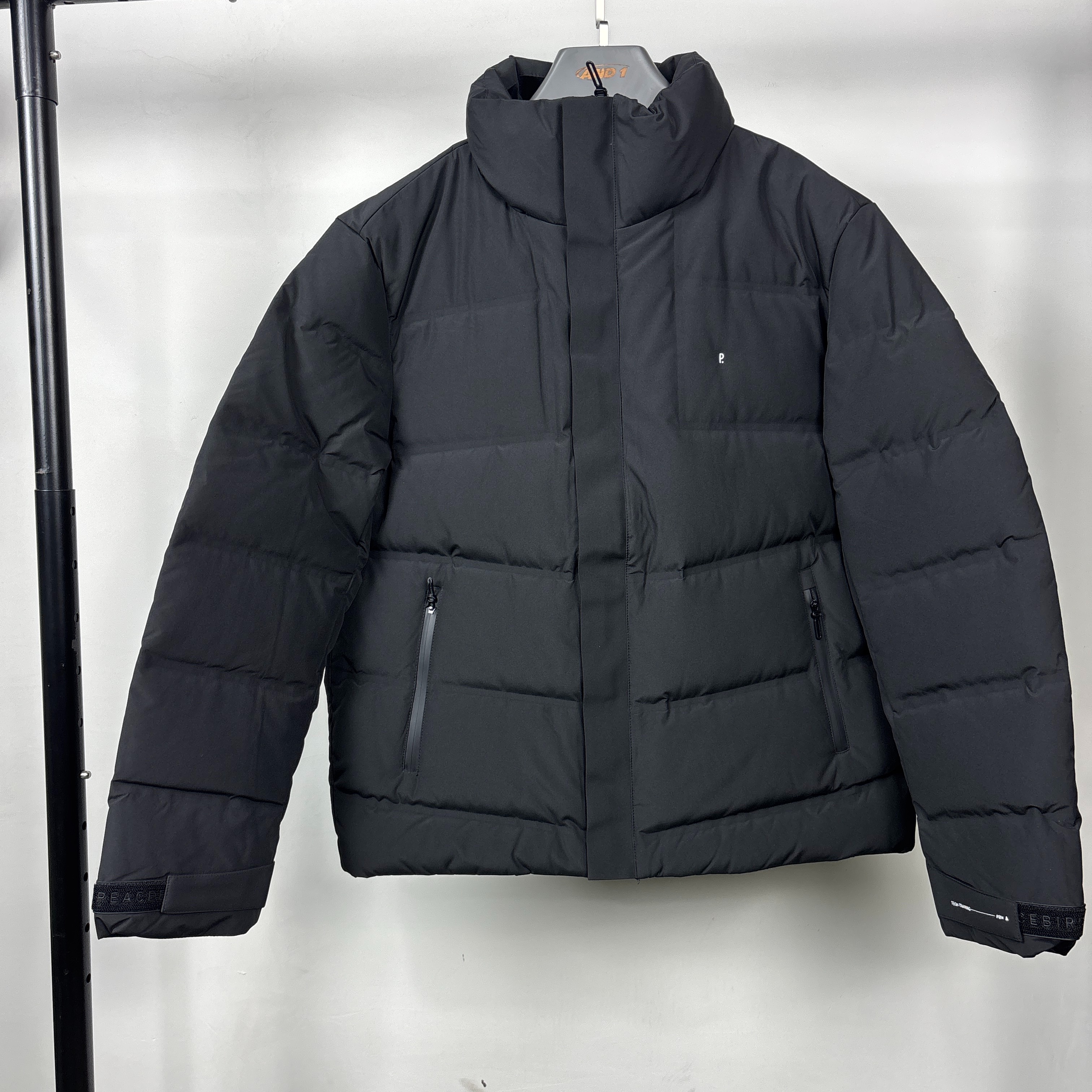 保暖秋冬冬季简约时尚常规款立领男款羽绒服加厚剪标款黑色休闲