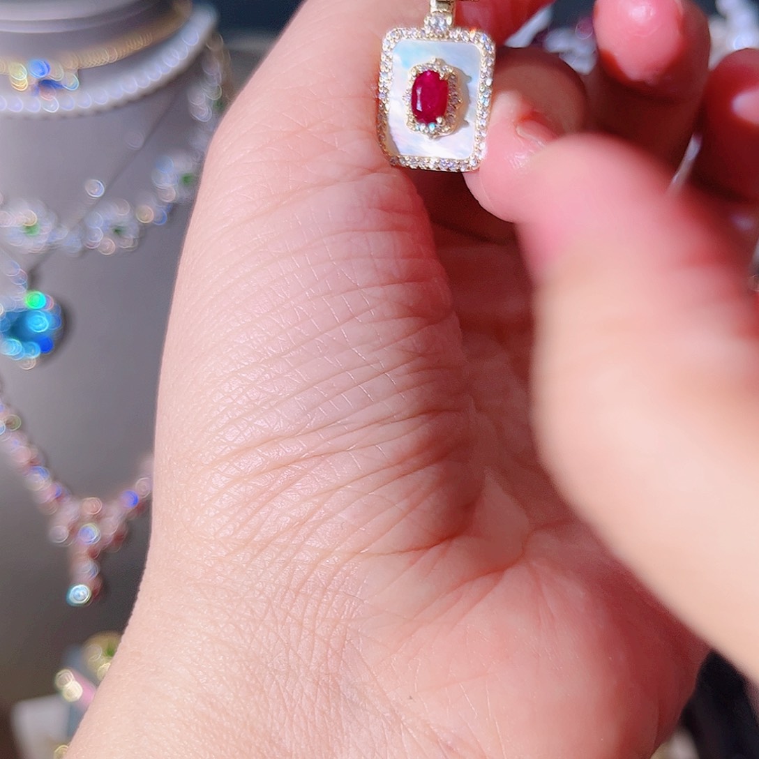 托帕石颈饰银S925镶嵌