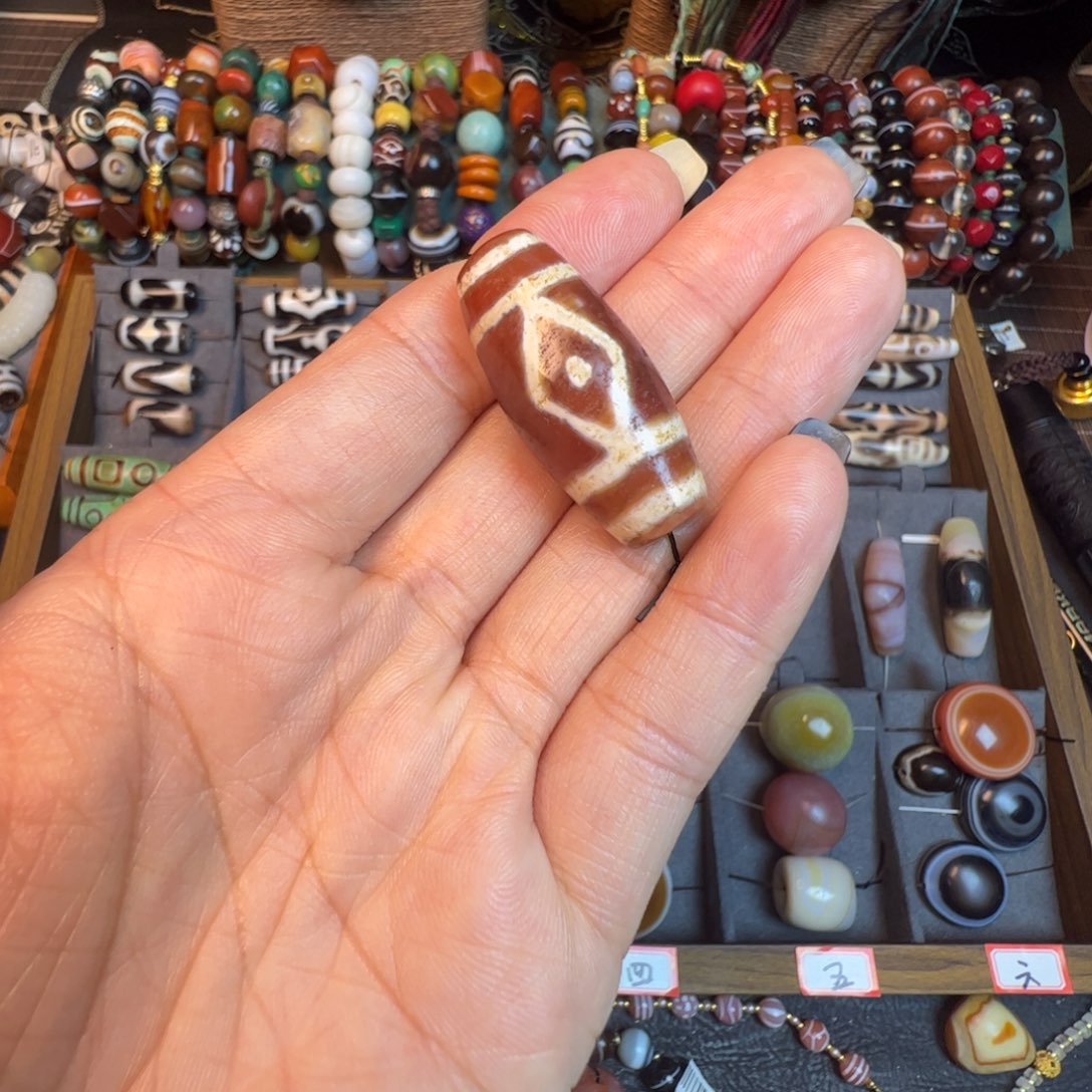 X***I玛瑙/玉髓未镶嵌单珠