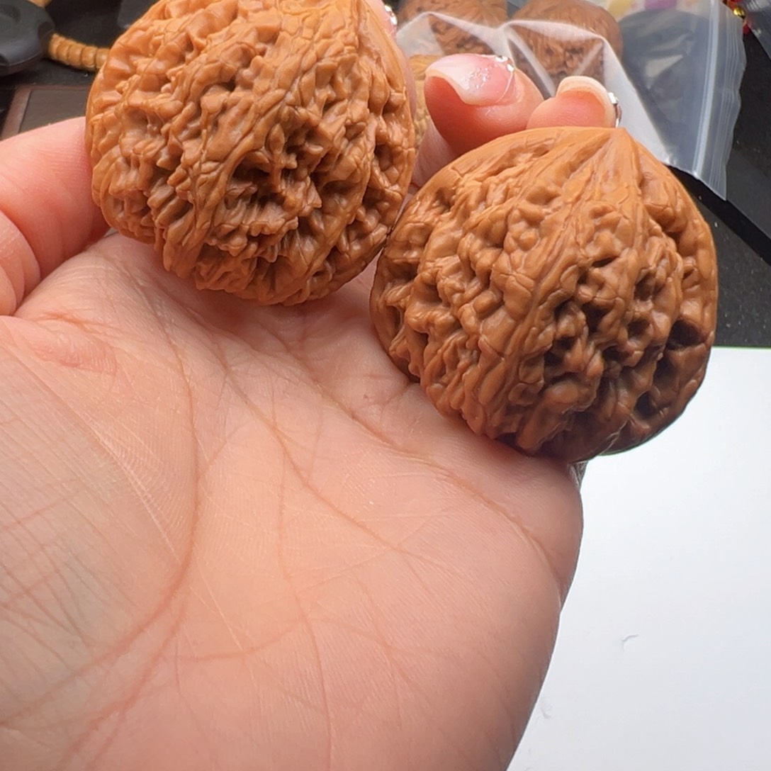 文玩核桃把件虎头王43