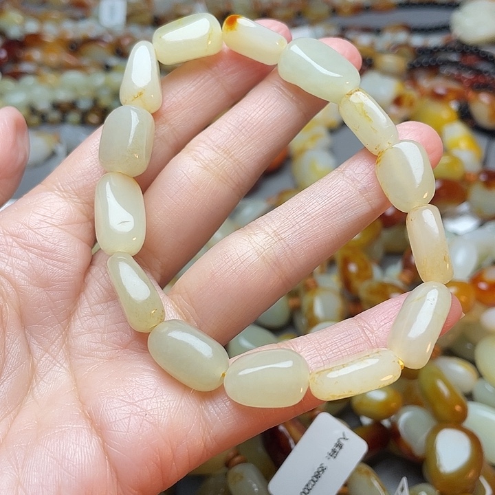 和田玉未镶嵌手链