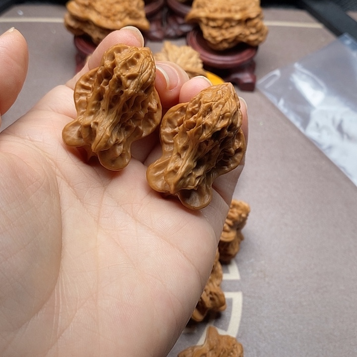 小***脸文玩核桃吊坠文玩核桃