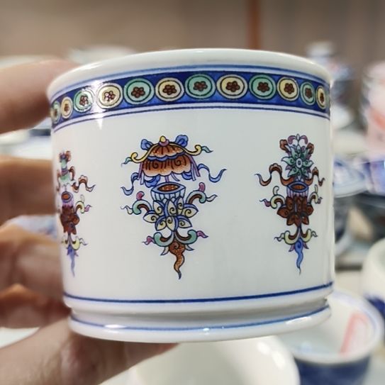 景德镇陶瓷容天杯